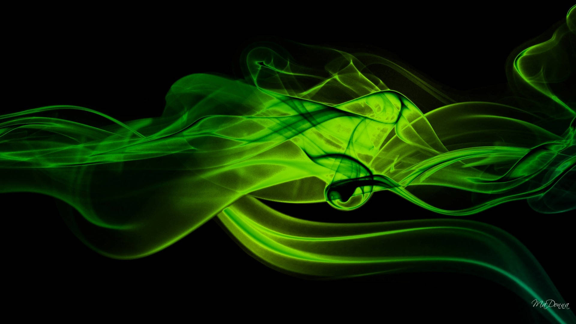 Smoke HD 桌布 壁紙 — 充滿活力的螢光綠色煙霧在純黑色背景上優雅地流動，形成迷人的抽象動態。