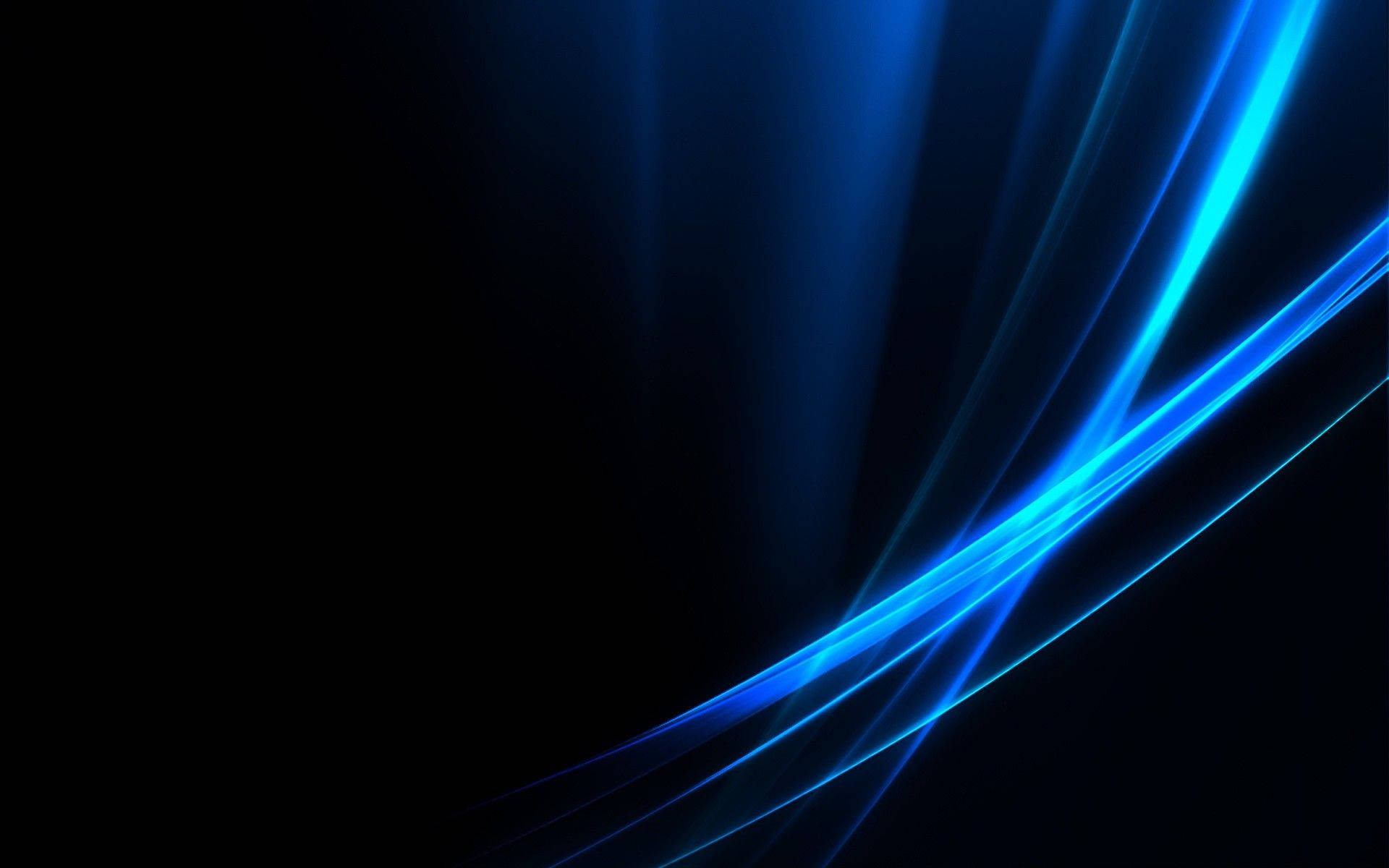 Neon Lights 桌布 壁紙 — 充滿活力的電光藍色光線條紋沿對角線流過深邃的黑色背景，營造出動態的數位抽象場景。
