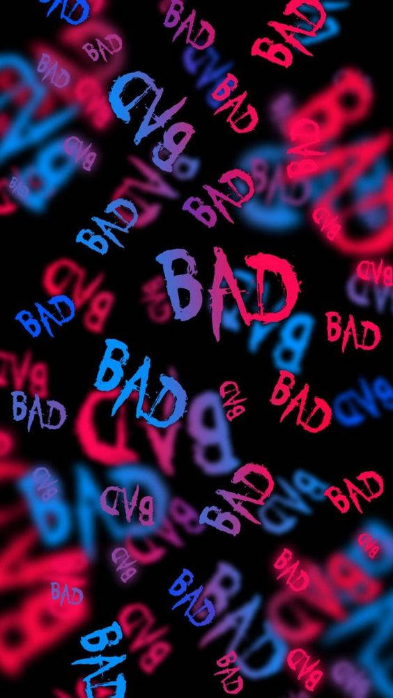 dark neon iPhone 桌布 壁紙 — 充滿活力的霓虹紅藍色「BAD」文字在黑色背景上動態旋轉，形成混亂的數位爆炸效果。