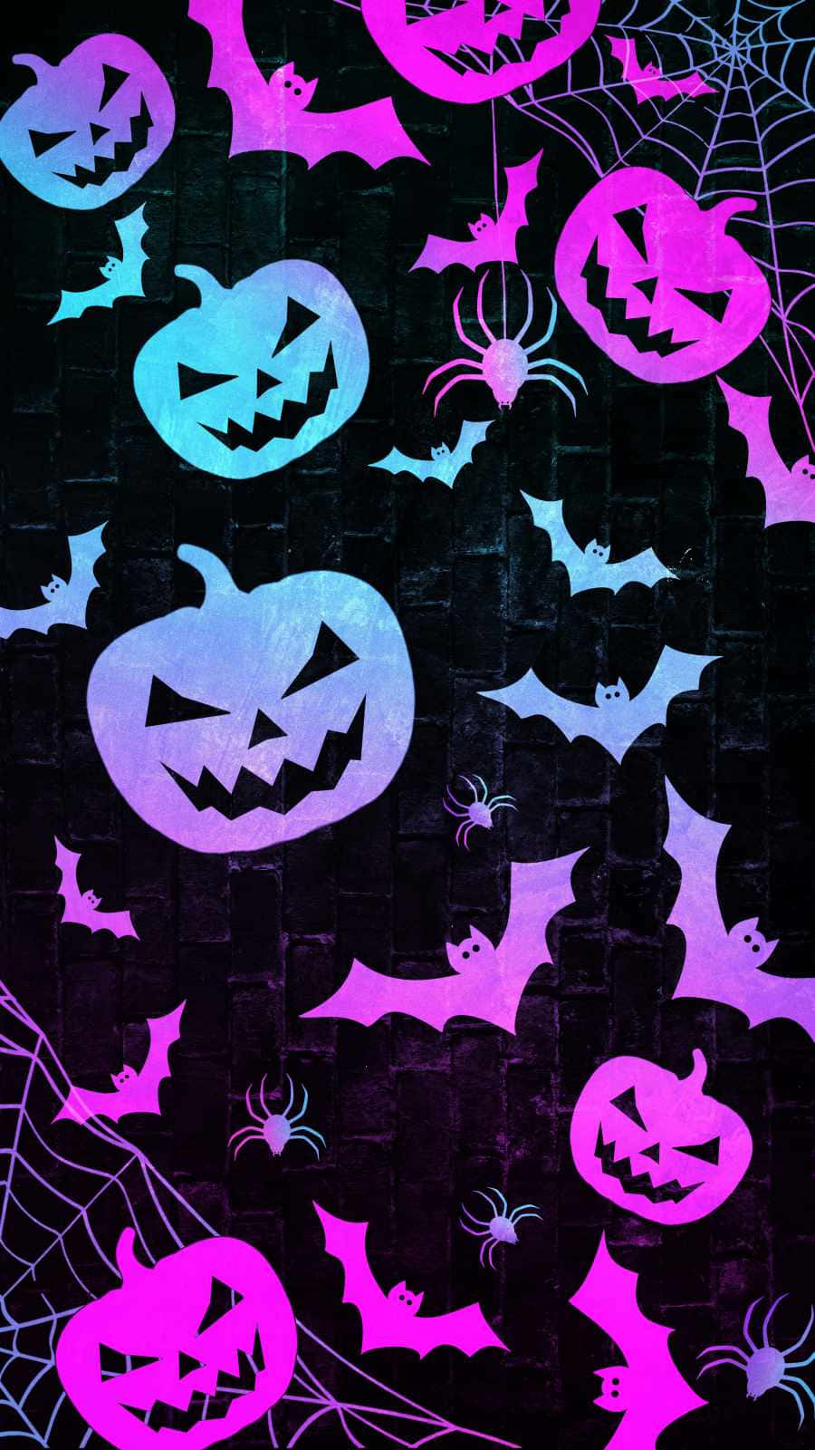 iPhone Halloween 桌布 壁紙 — 充滿活力的霓虹紫色和藍色南瓜燈、蝙蝠和蜘蛛漂浮在帶有發光蜘蛛網的深色磚牆上。