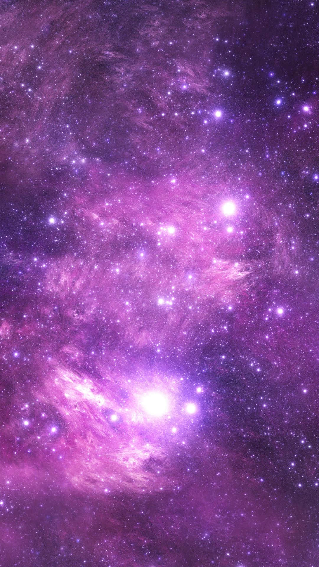 Purple Sparkle 桌布 壁紙 — 充滿發光恆星和宇宙塵埃的鮮豔紫色星雲，在深空中旋轉。