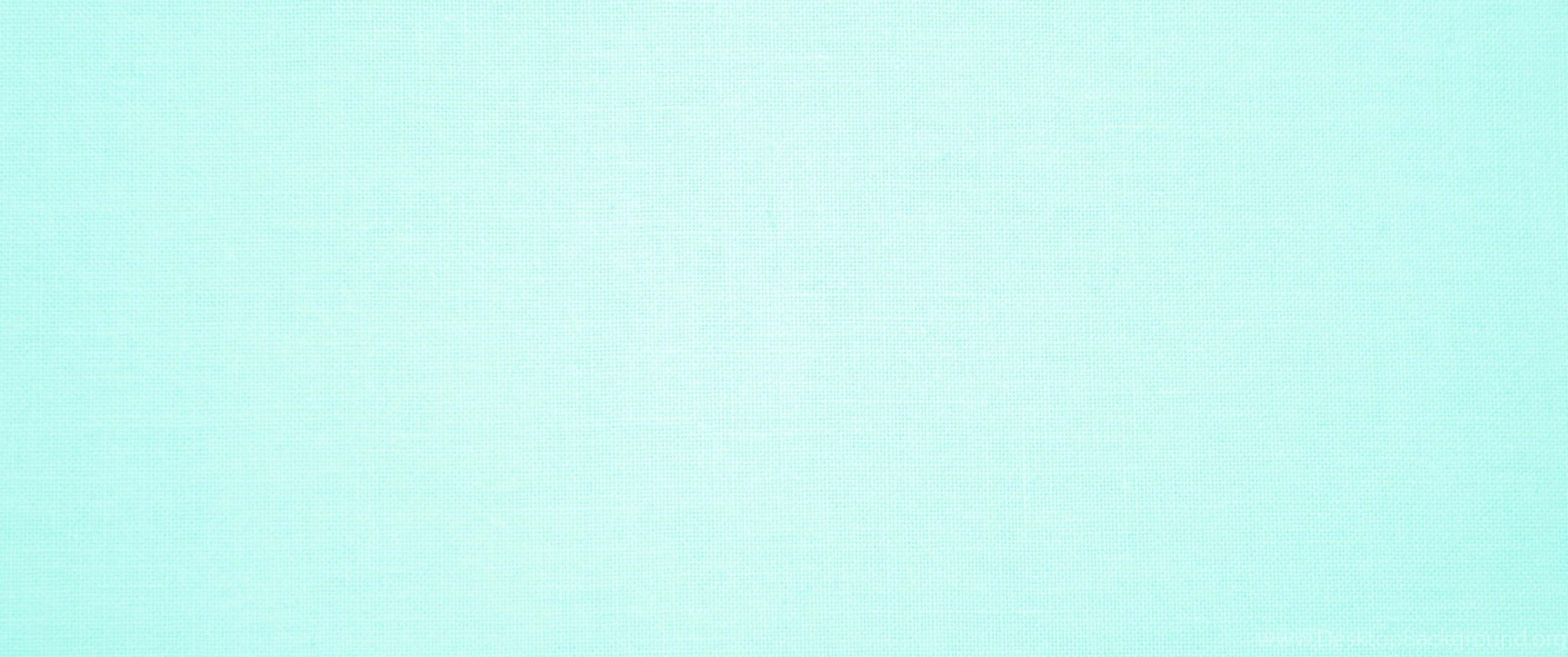 Plain Pastel 桌布 壁紙 — 光滑淺藍色紋理壁紙，帶有細微漸變和精細的織物狀編織圖案。