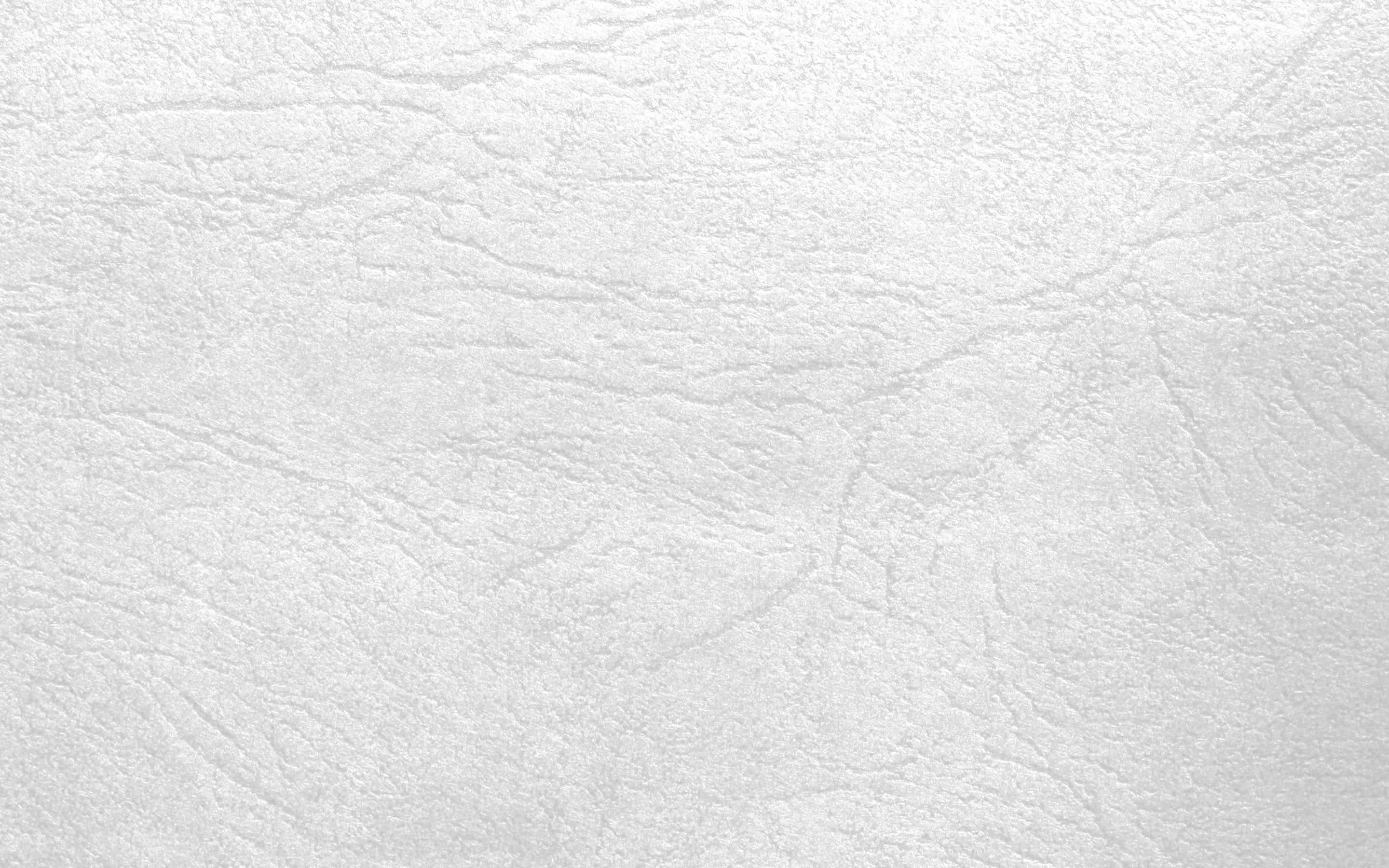 Leather 桌布 壁紙 — 光滑白色皮革表面的特寫，帶有微妙的自然皺紋和細粒紋理。