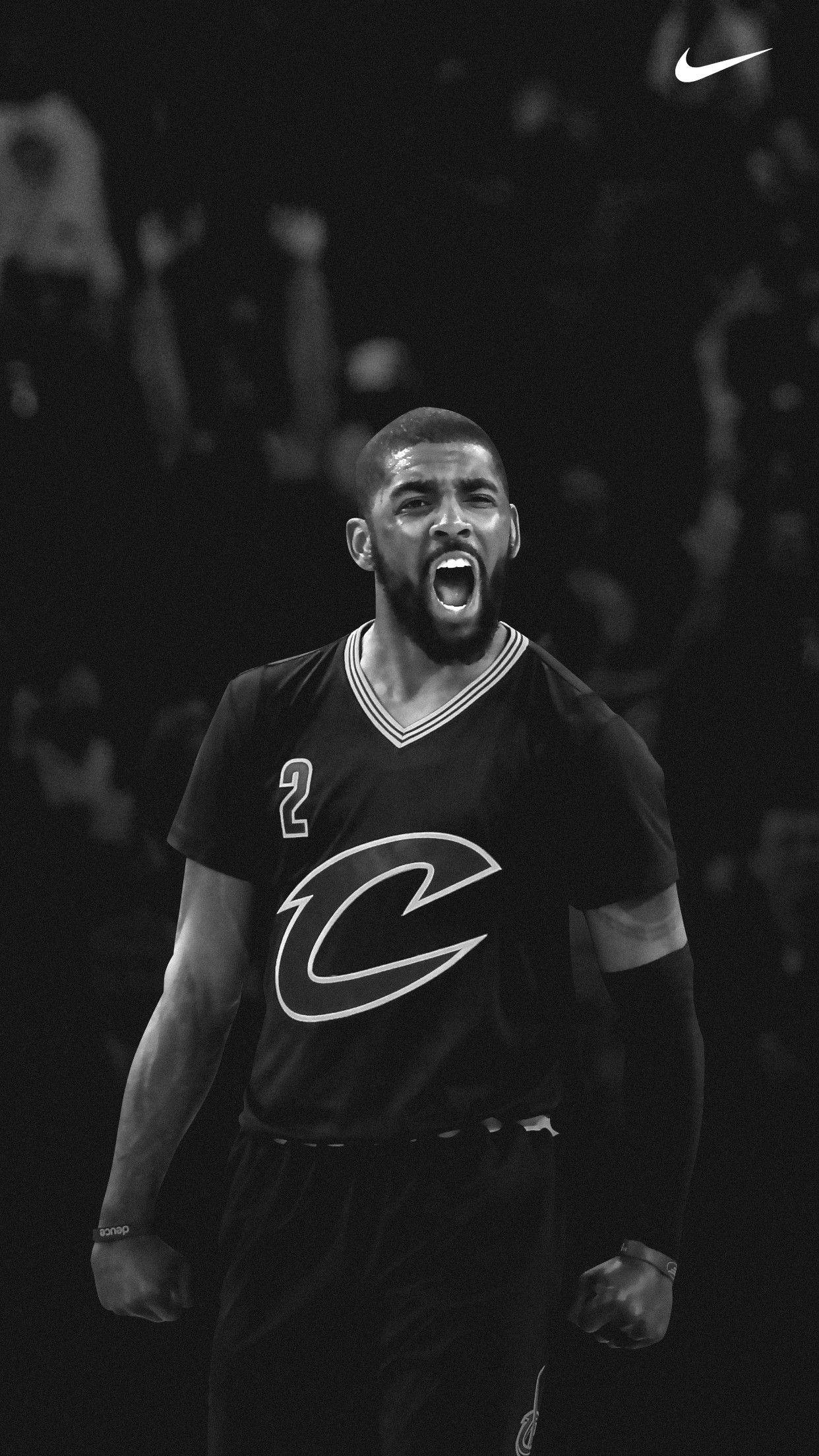 Kyrie 桌布 壁紙 — 克里夫蘭球衣籃球運動員在比賽中激烈咆哮的黑白特寫。