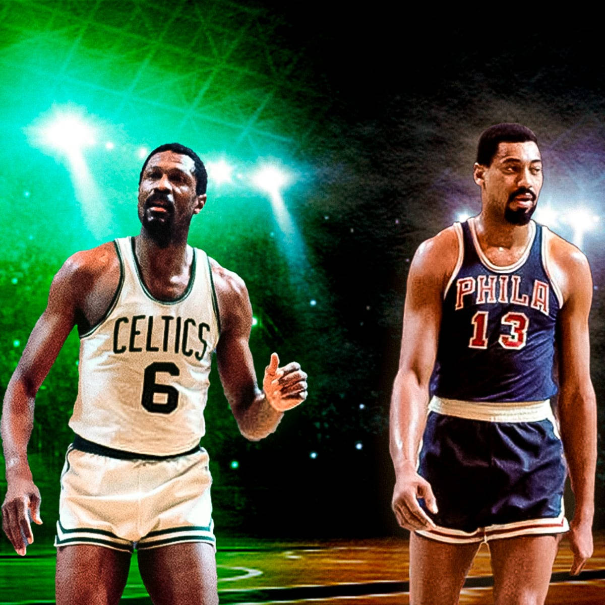 Boston Celtics 桌布 壁紙 — 兩位傳奇籃球運動員身穿復古球衣，站在明亮的場館燈光下，背景是綠色調的球場。