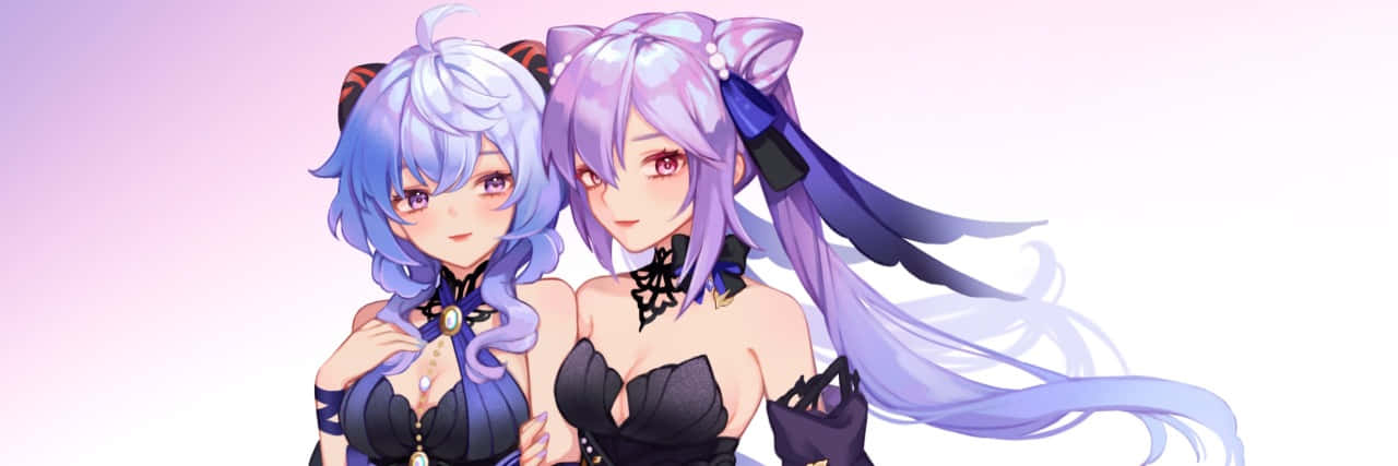 Genshin 桌布 壁紙 — 兩位動漫女孩，一頭藍色和紫色頭髮，身穿黑色服裝，在柔和的漸變背景前擺姿勢。