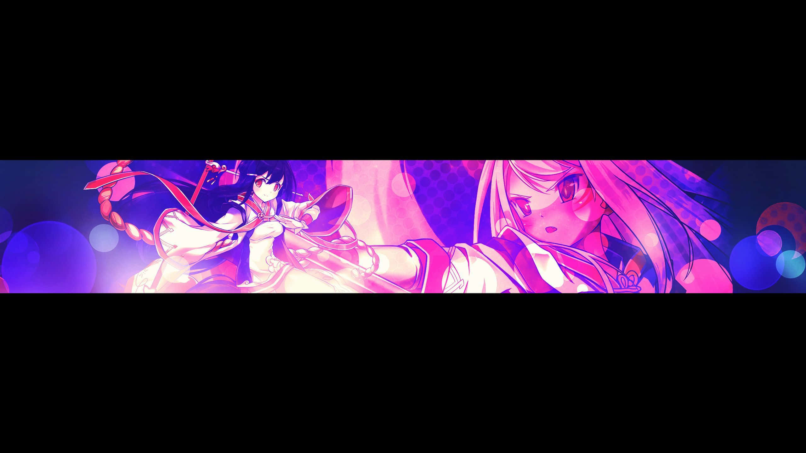 Aesthetic YouTube Banner 桌布 壁紙 — 兩位動漫少女以鮮豔的粉紅色和紫色色調，在散景背景下用發光武器交鋒。