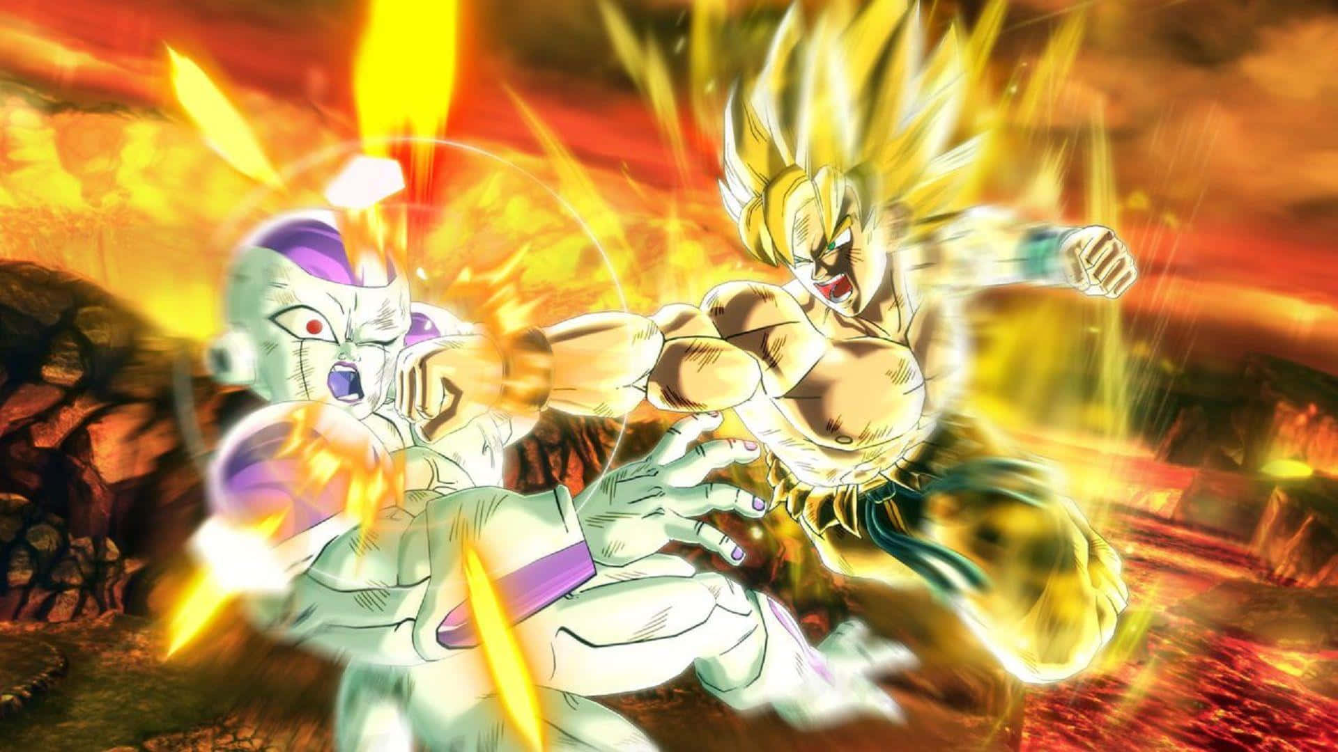 Dragon Ball Xenoverse 桌布 壁紙 — 兩位動漫戰士在火山背景下激烈碰撞，金色能量從他們的身體中迸發而出，形成熾熱的爆炸。