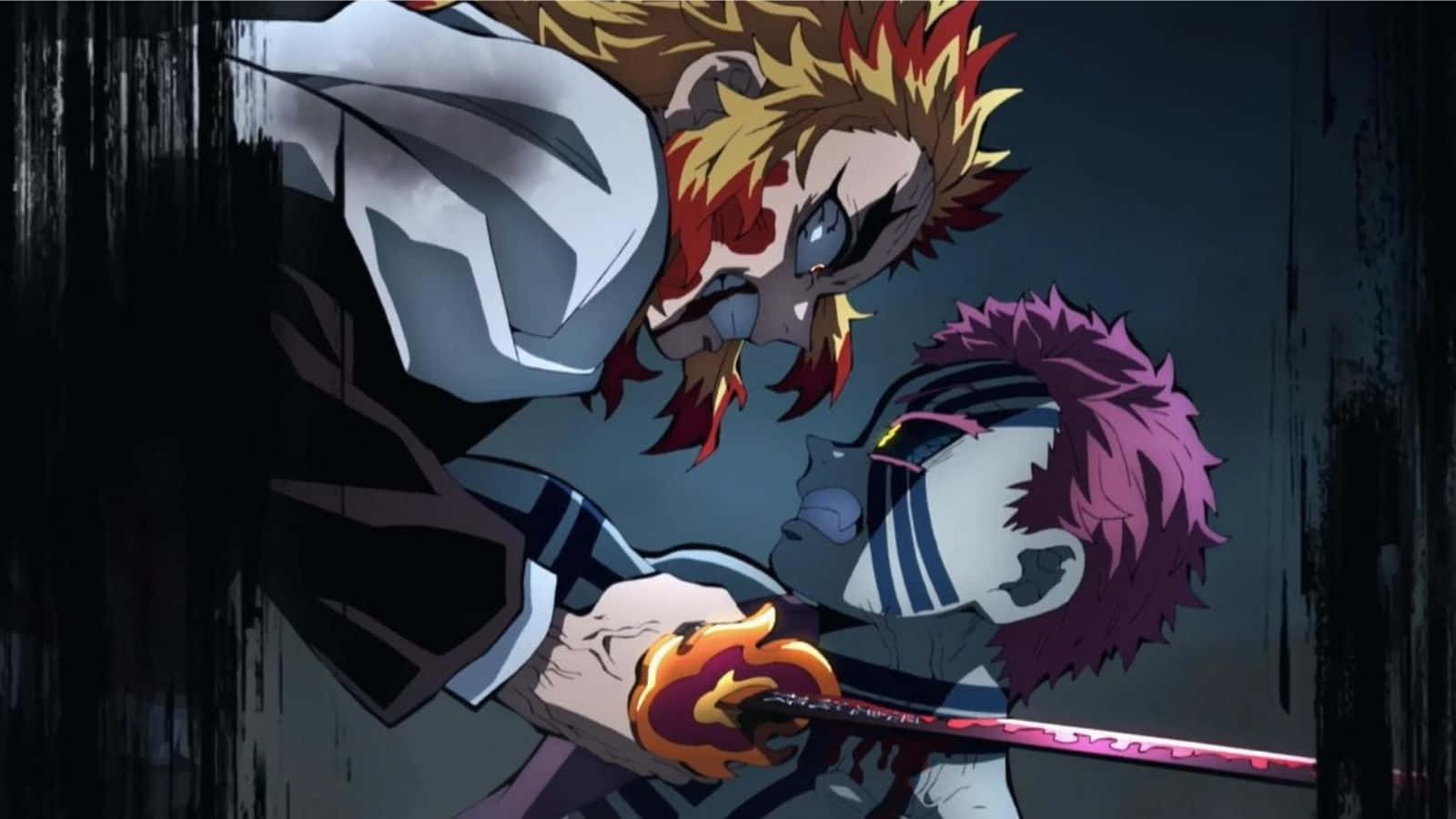 Demon Slayer Fight 桌布 壁紙 — 兩位動漫戰士在黑暗骯髒的小巷中交鋒，火焰般的頭髮和血跡斑斑的劍在戲劇性的燈光下。