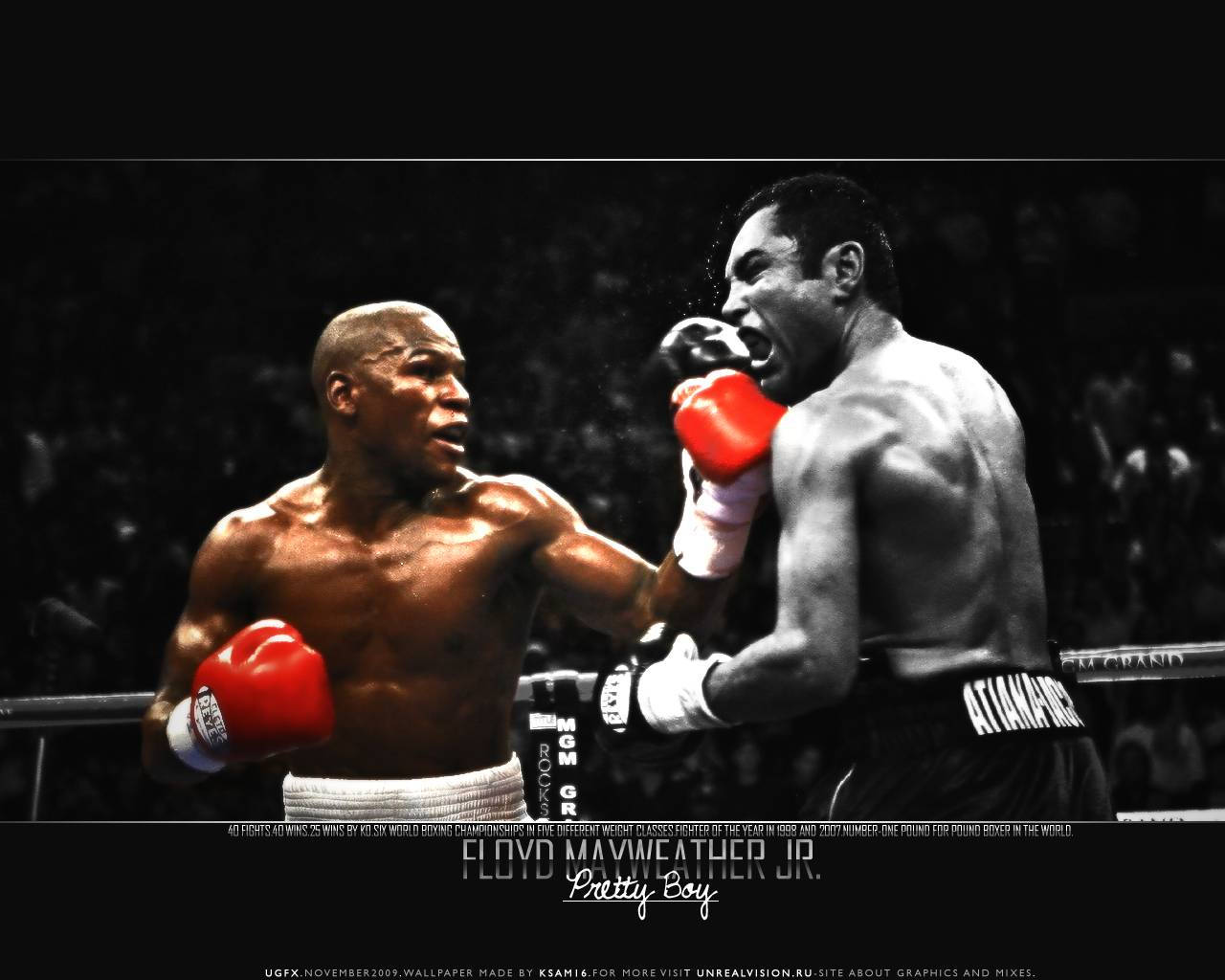 Floyd Mayweather 桌布 壁紙 — 兩位拳擊手在戲劇性的擂台上對決，戴著紅色手套，呈現黑白對比。