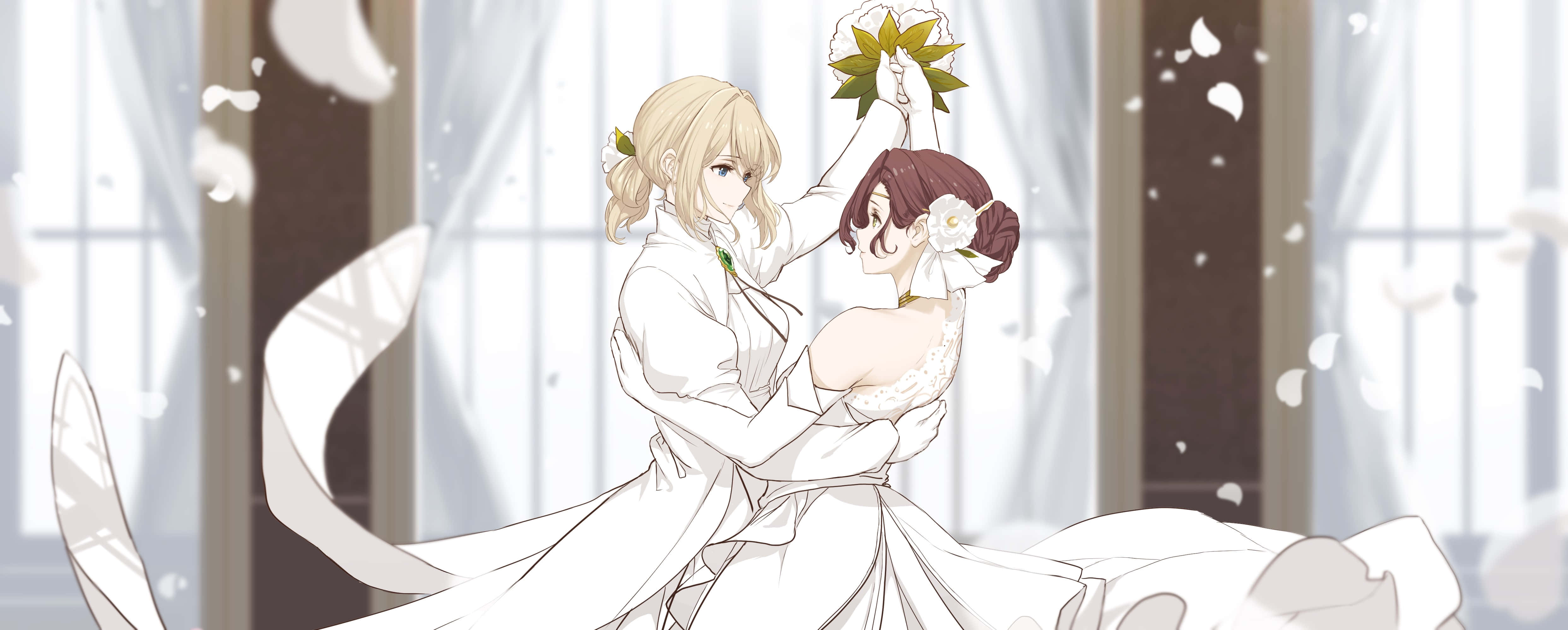 Isabella York 桌布 壁紙 — 兩位身穿白色婚紗的動漫新娘溫柔擁抱，身後陽光透過窗戶，花瓣飄落。