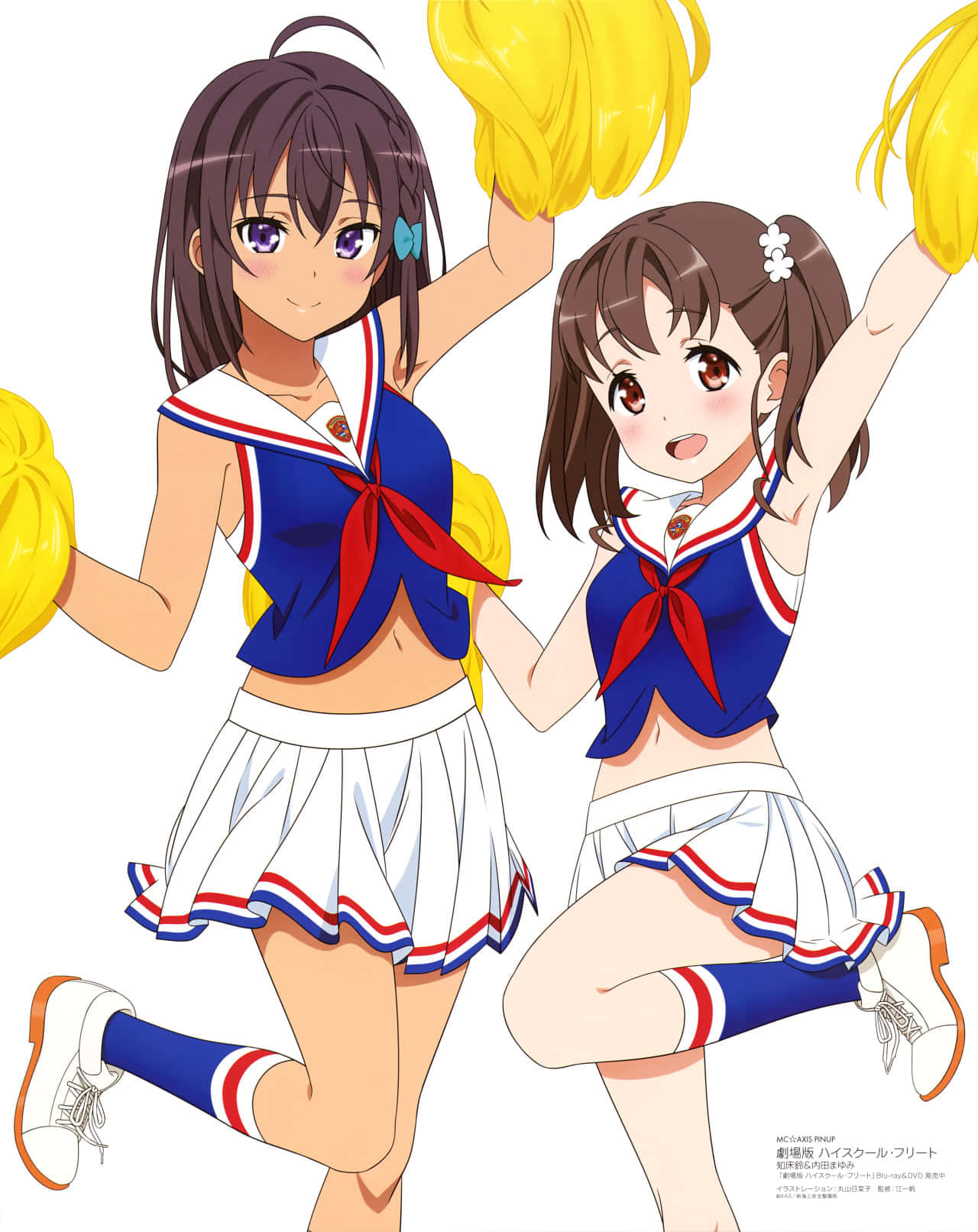 High School Fleet 桌布 壁紙 — 兩位身穿藍白相間、帶有紅色點綴制服的可愛動漫啦啦隊員，在純白背景前擺出充滿活力的姿勢。