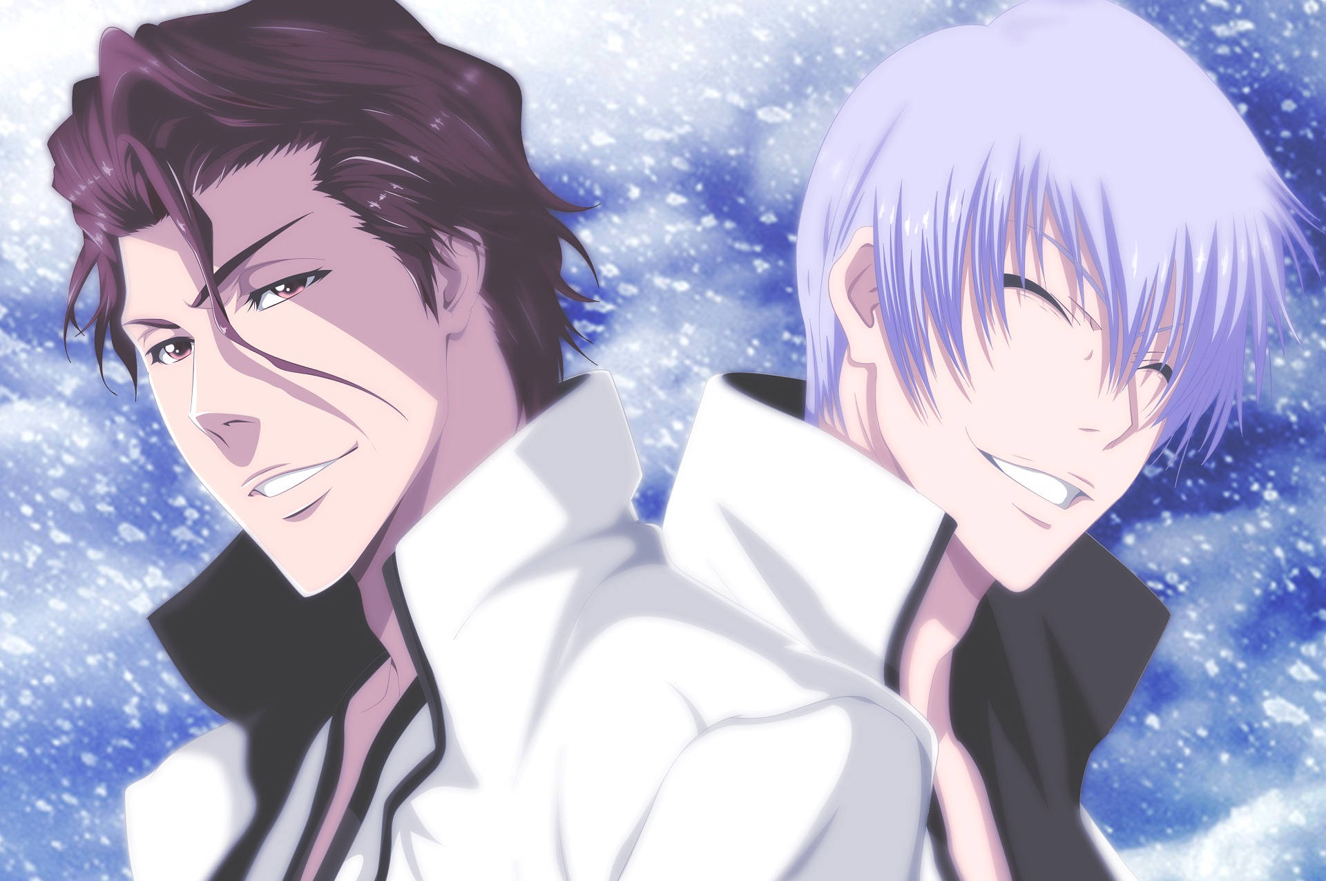 Aizen 桌布 壁紙 — 兩位髮色對比的動畫男性在閃爍的藍色背景前自信地微笑。