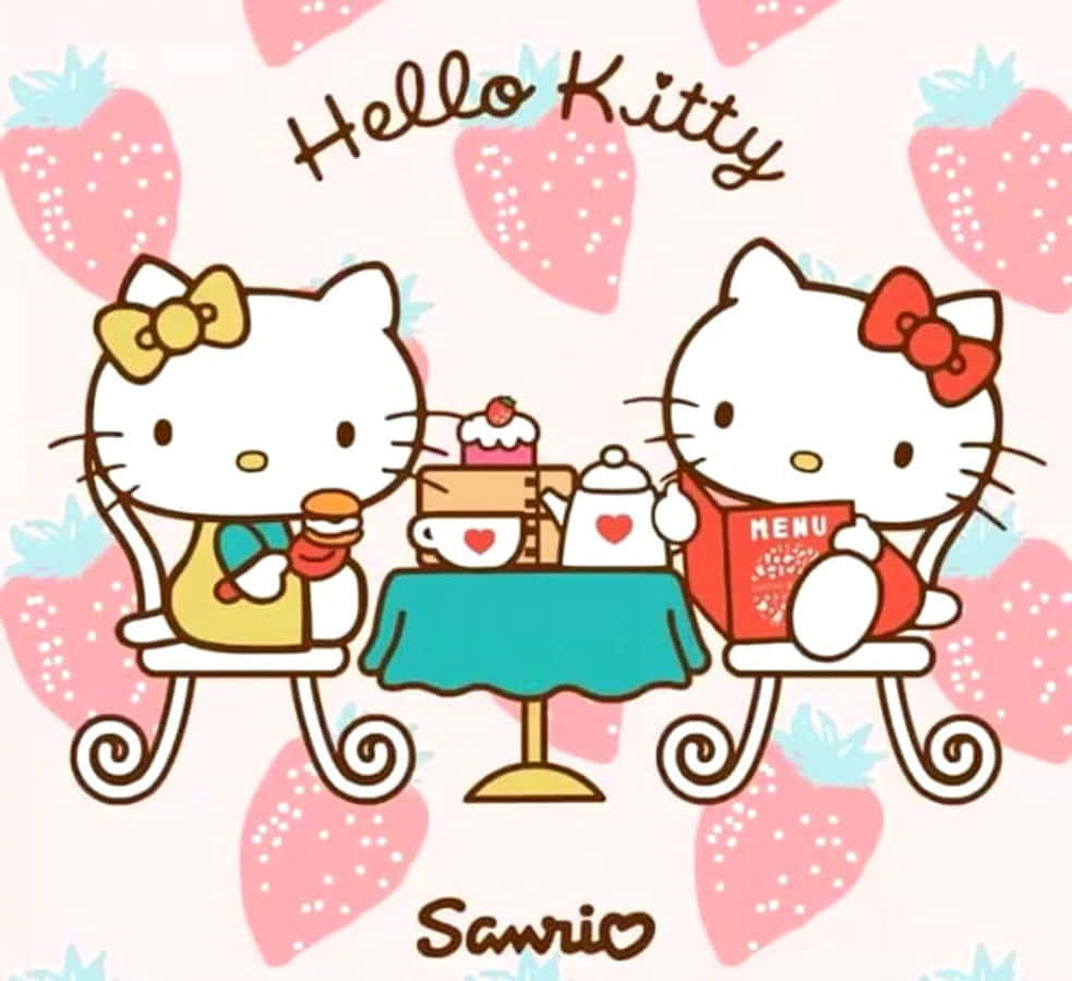 Mimmy White 桌布 壁紙 — 兩個Hello Kitty角色在草莓圖案壁紙下享受甜蜜的茶會，有蛋糕和菜單。