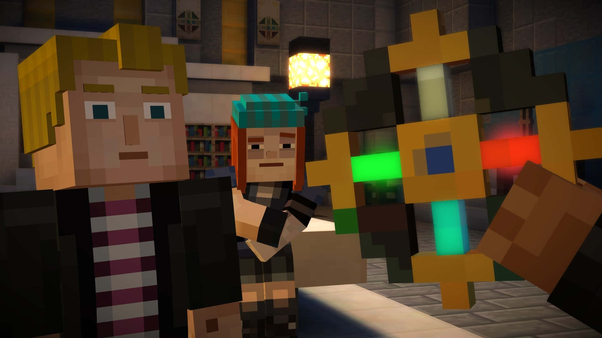 Minecraft Story Mode 桌布 壁紙 — 兩個Minecraft角色站在燈光昏暗的石頭圖書館中，手持發光的附魔武器。