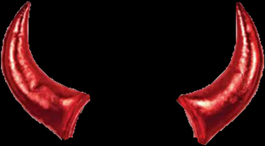 Devil Horn 桌布 壁紙 — 兩個亮面紅色惡魔角在純黑背景上向外彎曲，帶有銳利高光。