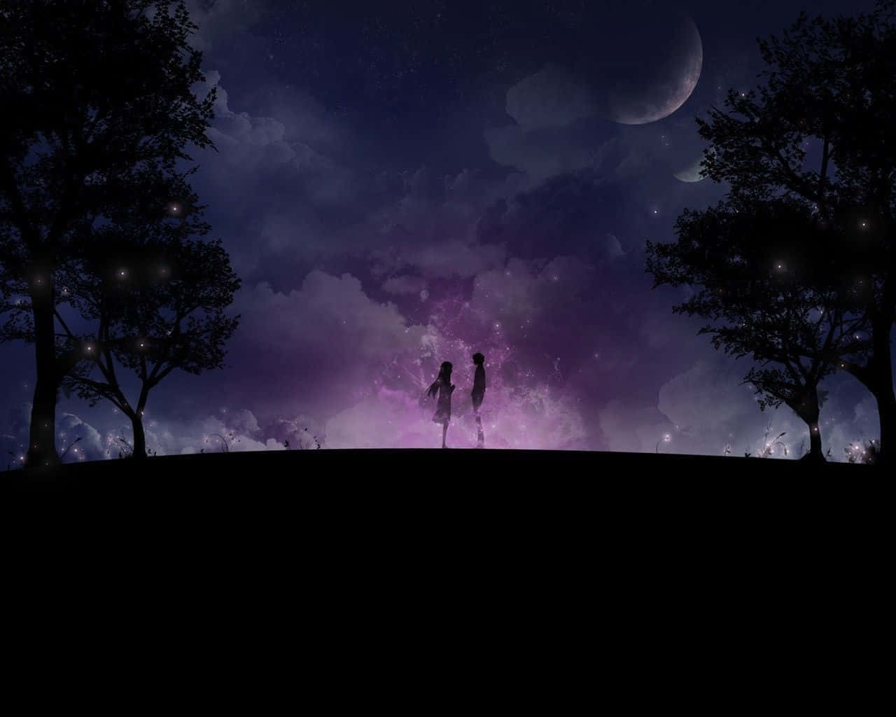 月亮與星星 桌布 壁紙 — 兩個剪影人物站在山丘上，背景是繁星點點的紫色夜空，有一彎新月和發光的雲彩。