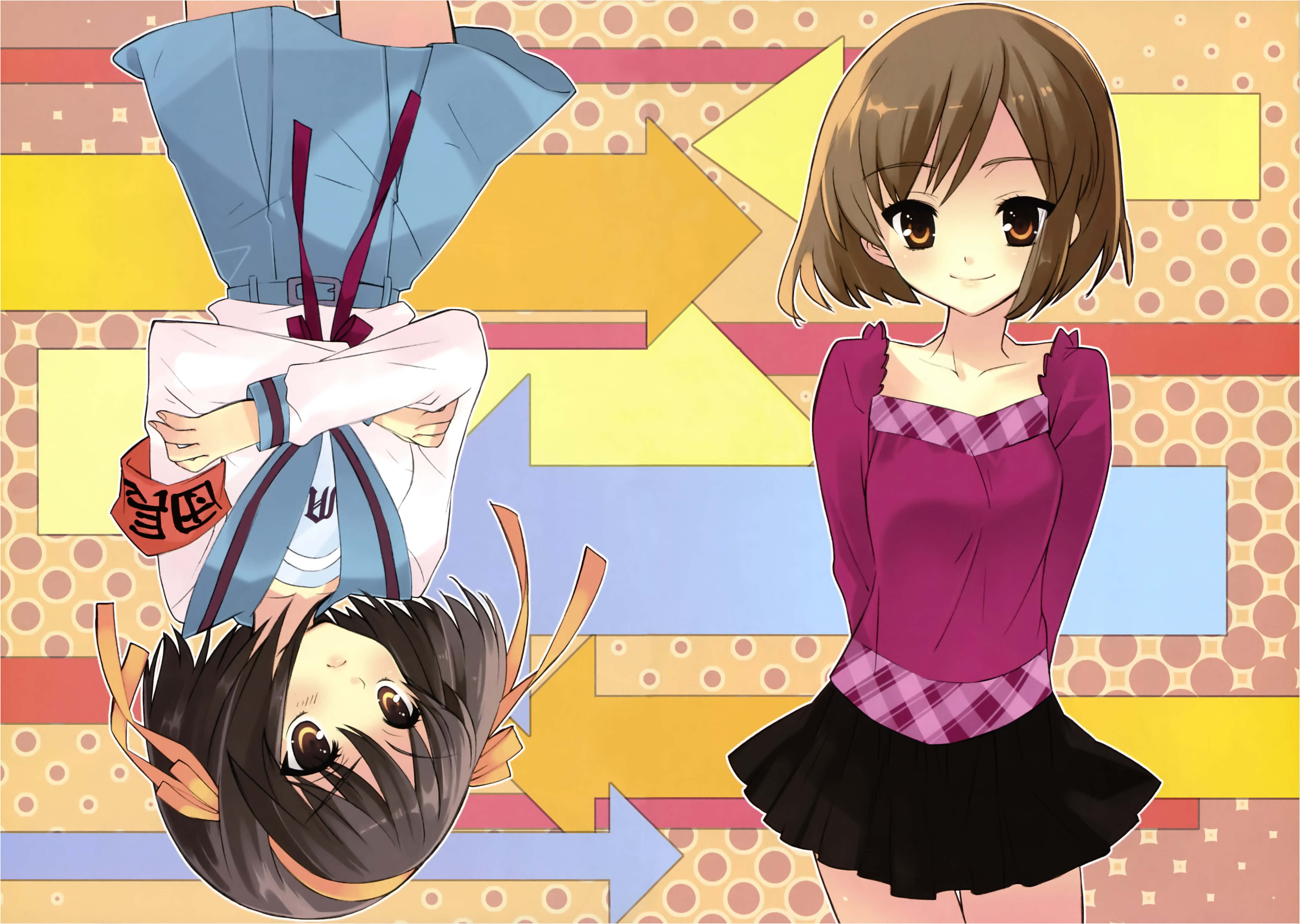 Haruhi Sasaki 桌布 壁紙 — 兩個動漫女孩，一個直立，另一個倒立，背景是色彩繽紛的幾何圖案和箭頭。