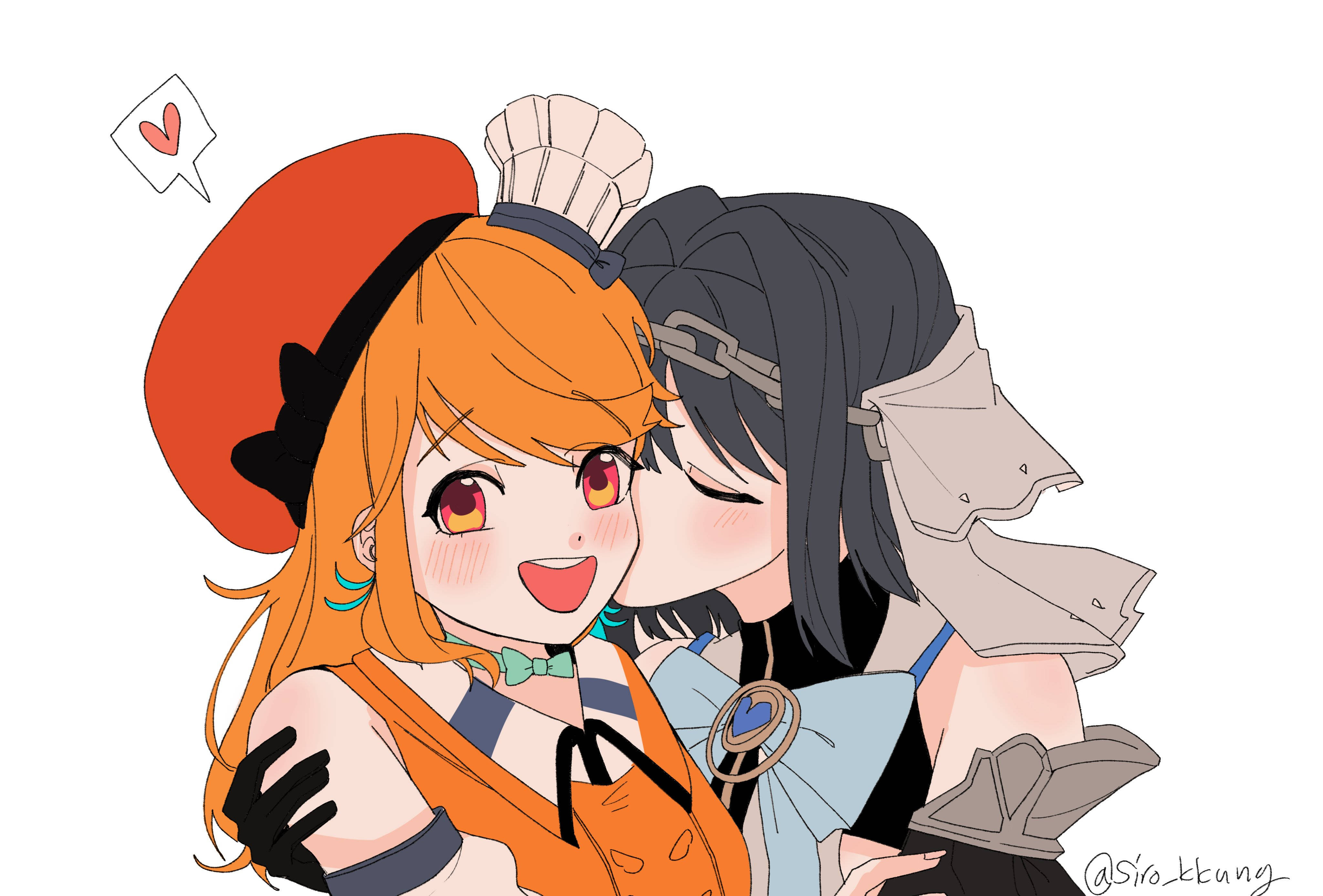 Kissing 桌布 壁紙 — 兩個動漫女孩熱情擁抱，一個戴橙色廚師帽，另一個穿灰色盔甲，附近有一顆漂浮的心。