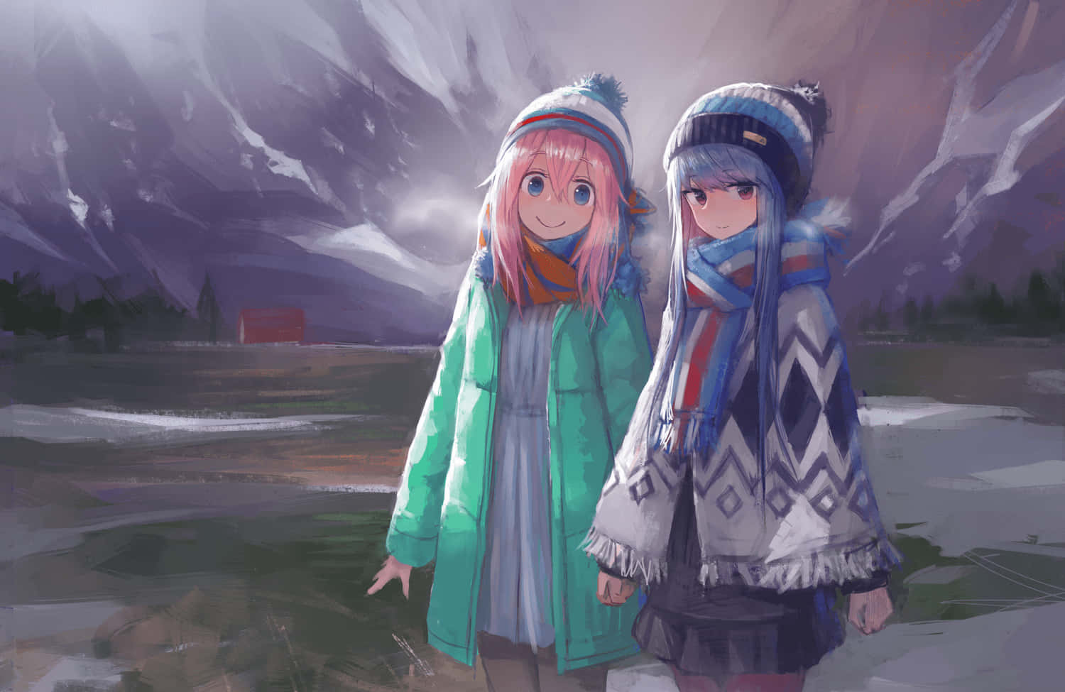Laid Back Camp 桌布 壁紙 — 兩個動漫女孩穿著冬季外套和毛帽，在柔和的紫色燈光下，一起站在白雪皚皚的山景前。