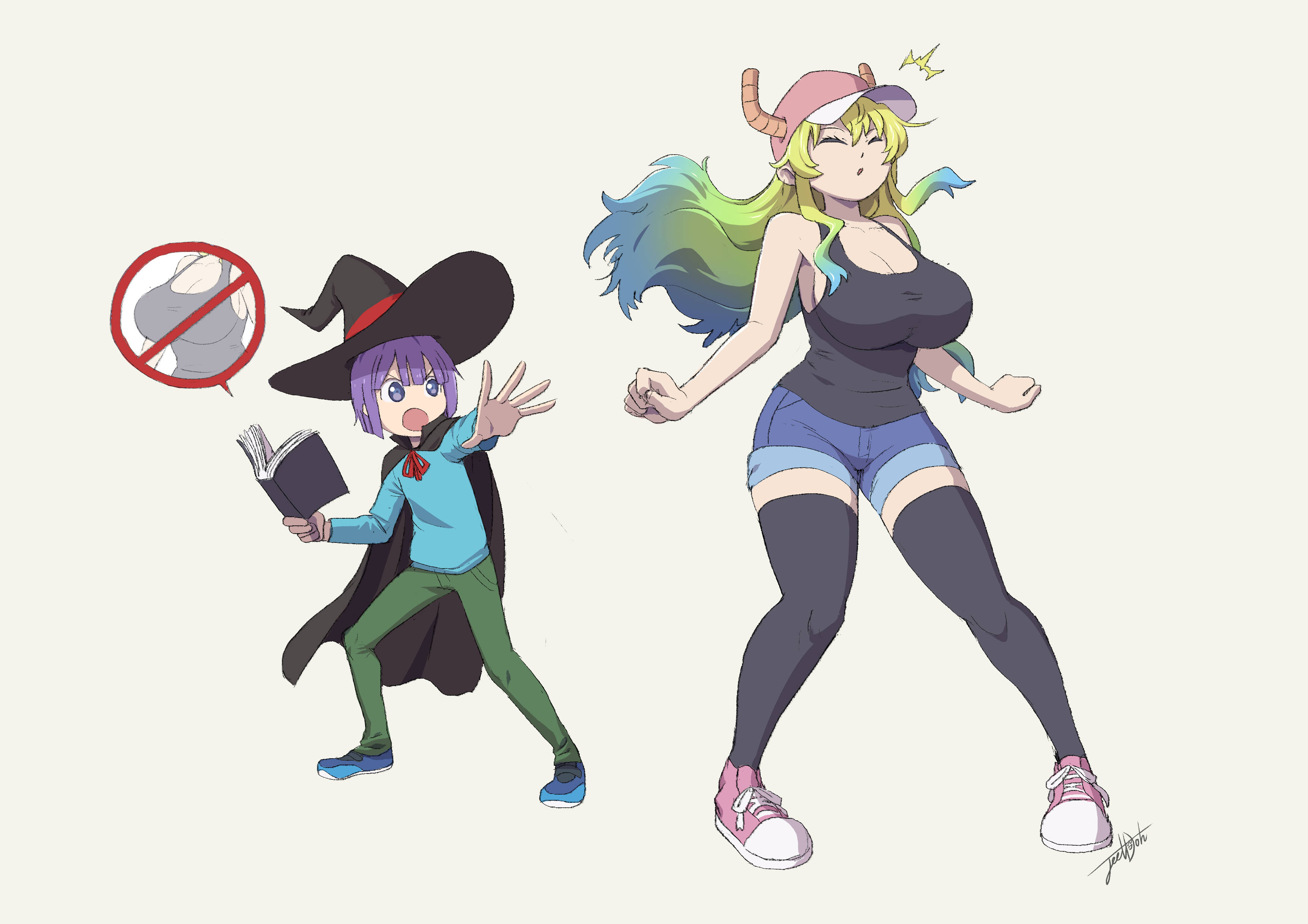 Lucoa 桌布 壁紙 — 兩個動漫角色，一個戴黑帽的小女巫和一個戴帽子的高個金髮女人，在純色背景前充滿活力地跳舞。