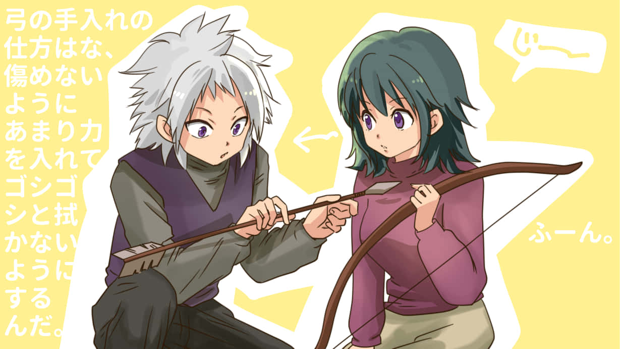 Hunter X Hunter Ponzu 桌布 壁紙 — 兩個動漫角色，一個銀髮一個綠髮，正在明亮的黃色背景前一起練習射箭，使用弓和箭。