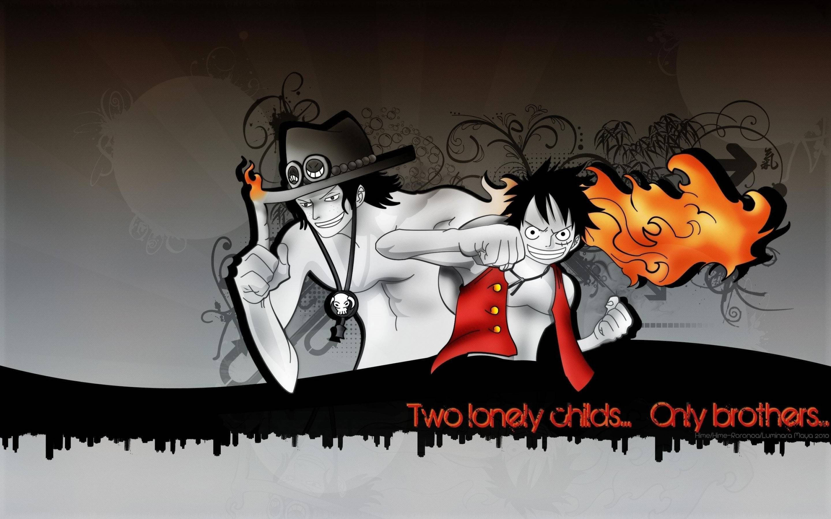 Luffy 桌布 壁紙 — 兩個動漫角色，擁有火焰般的頭髮和戲劇性的姿勢，背景是黑暗旋轉的紋理和文字。