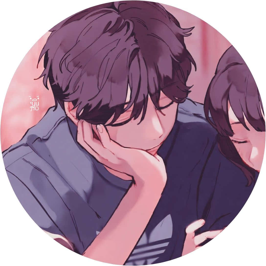 兩個動漫角色以柔和粉紅和紫色調溫柔相擁。 — 動漫情侶 GIF 壁紙