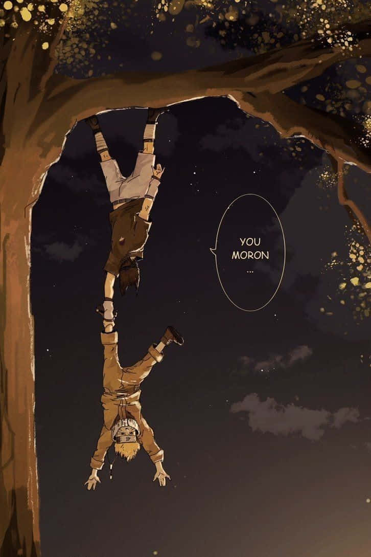 Naruto Swing 桌布 壁紙 — 兩個動漫角色在星光燦爛的夜空下，倒掛在樹枝上，伴隨著金色的閃爍光芒。