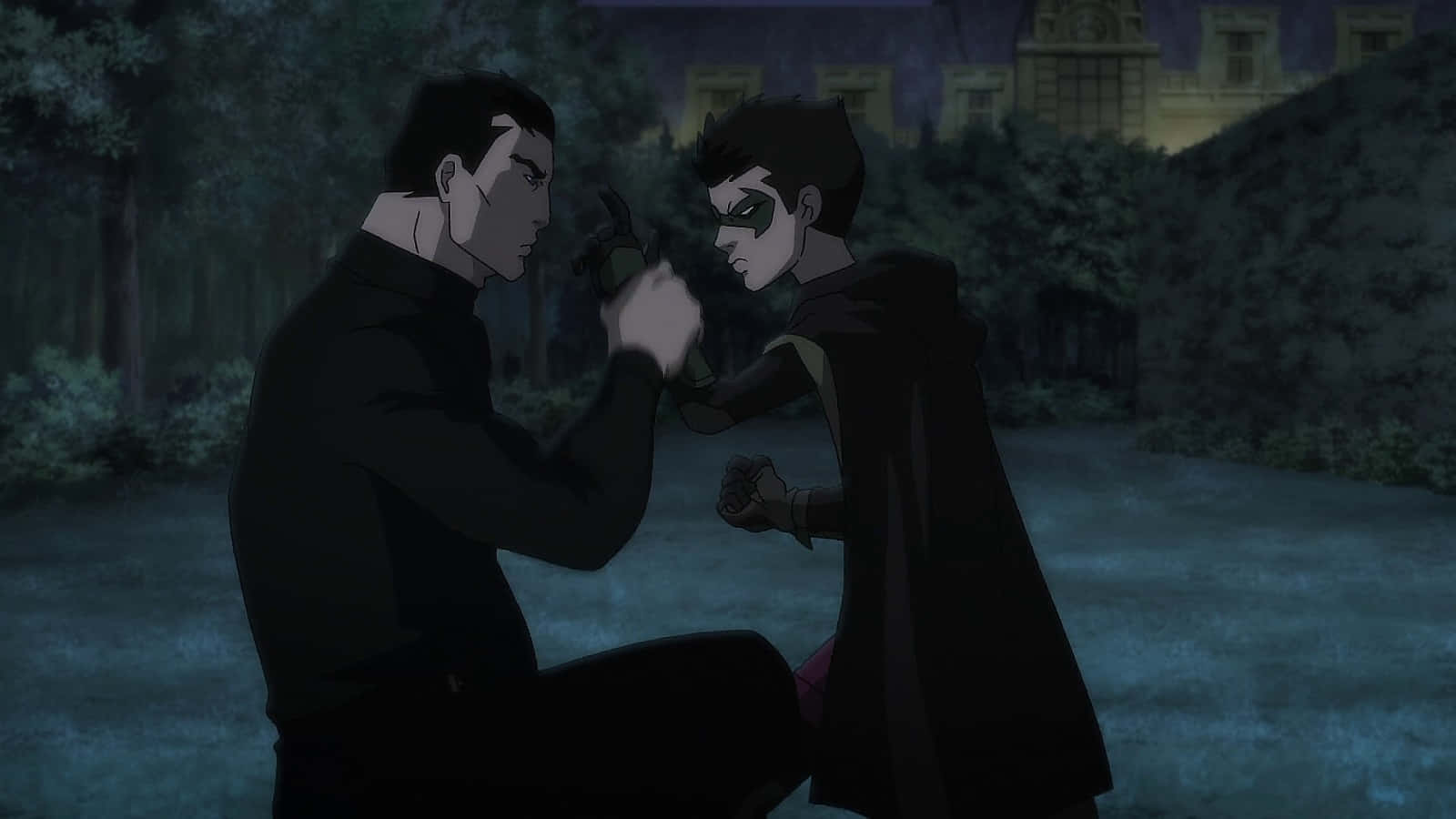 Batman Vs Robin 桌布 壁紙 — 兩個動漫角色在月光下的樹木間進行緊張的夜間對峙，背景是一座哥德式大宅。