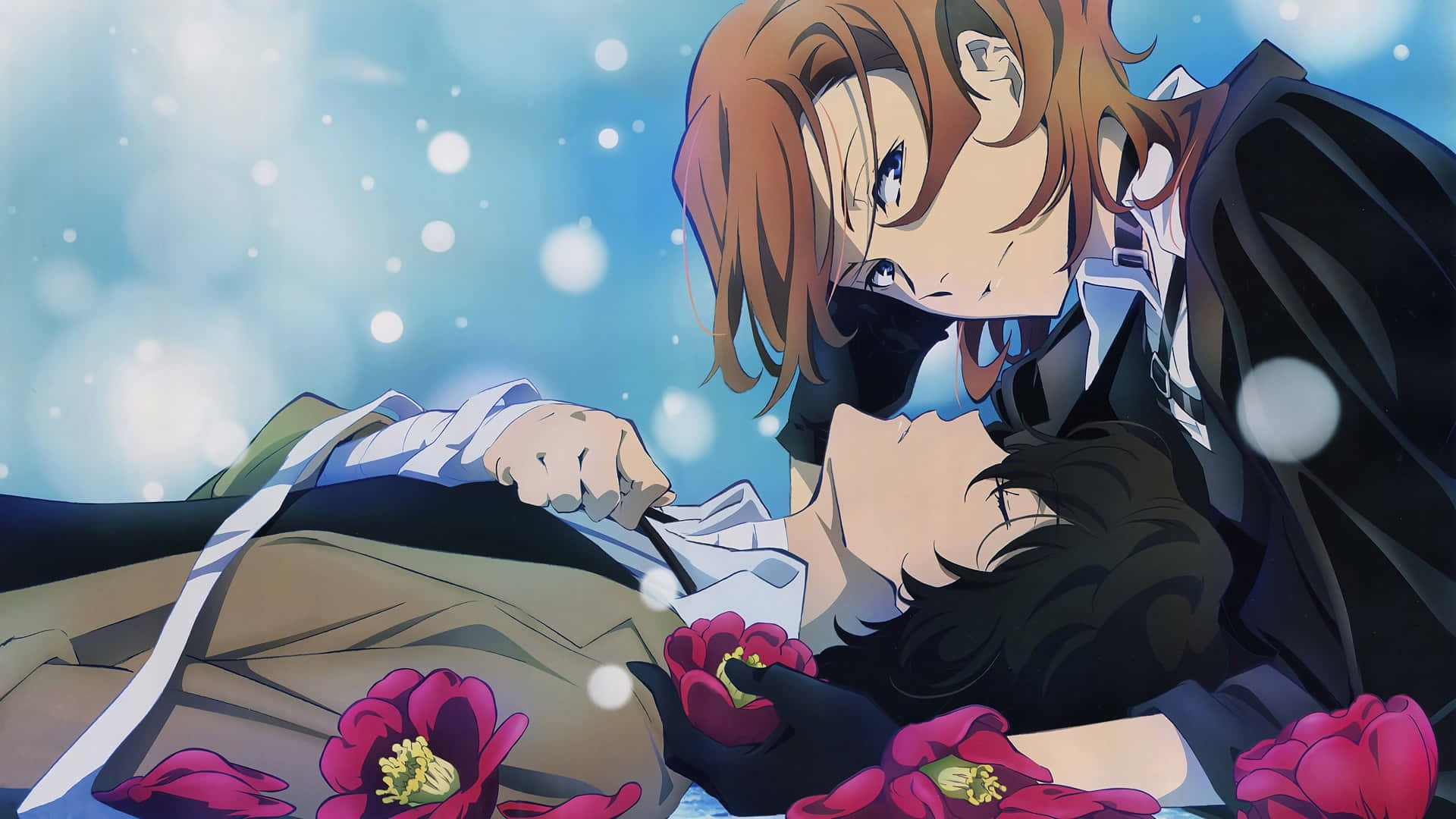 Chuya Nakahara 桌布 壁紙 — 兩個動漫角色在飄雪和鮮豔的粉紅花朵中溫柔擁抱。