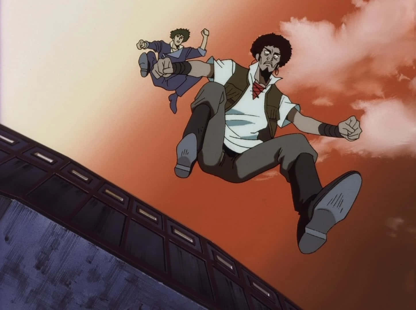 Cowboy Bebop Abdul Hakim 桌布 壁紙 — 兩個動漫角色在黑暗工業結構上方，飛過火橙色的天空。