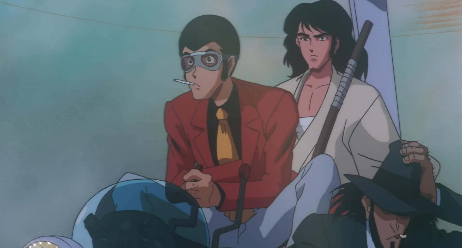Goemon Ishikawa Xiii 桌布 壁紙 — 兩個動漫角色坐在摩托車上，一個穿紅色西裝戴護目鏡吸煙，另一個穿白色長袍拿著球棒。