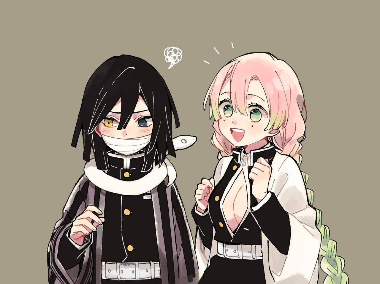 Obanai 桌布 壁紙 — 兩個動漫角色穿著正式制服，一個黑髮戴面具，另一個粉紅頭髮在純色背景前燦爛微笑。