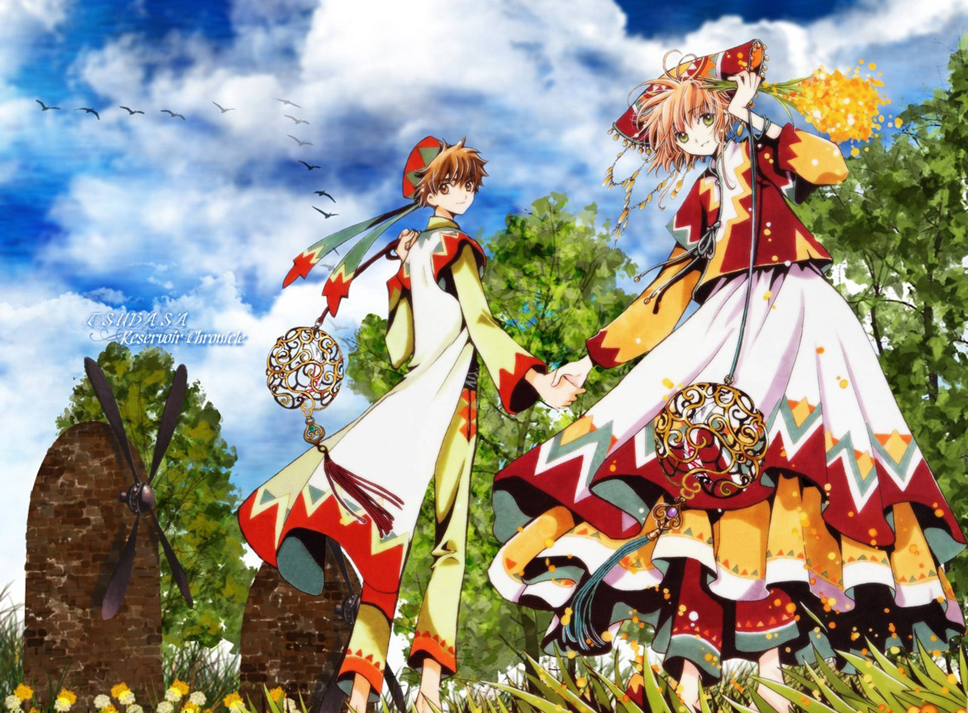 tsubasa reservoir chronicle 桌布 壁紙 — 兩個動漫角色穿著色彩繽紛的傳統服裝，在陽光明媚的田野中手牽手，背景有風車和小鳥，藍天白雲。