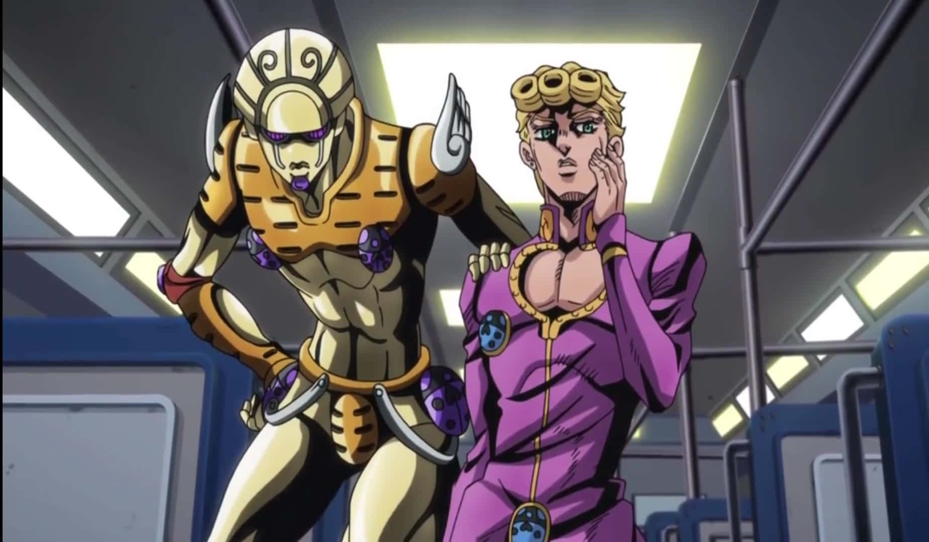 Gold Experience Jojo 桌布 壁紙 — 兩個動漫角色站在地鐵車廂內，一個身穿金色盔甲，另一個身穿紫色西裝，兩人都表情嚴肅地向前看。