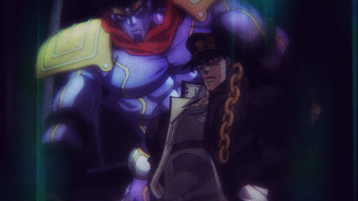 Jotaro 桌布 壁紙 — 兩個動漫角色站在昏暗的光線中，一個肌肉發達穿著藍色盔甲，另一個穿著帶金鏈的深色外套。