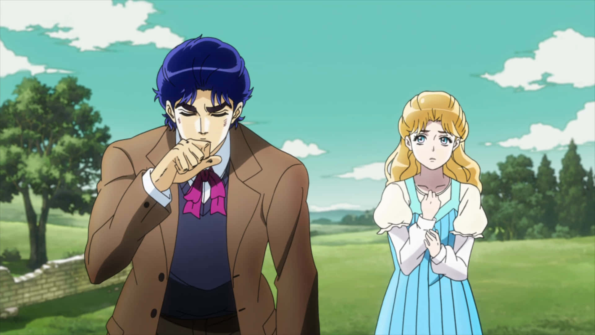 Phantom Blood 桌布 壁紙 — 兩個動漫角色站在陽光明媚的草地上。一名身穿棕色西裝的男子做著手勢，而一名身穿藍色連衣裙的女子雙手合十。