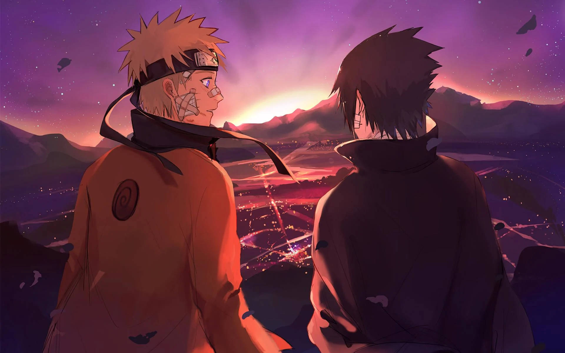 Naruto And Sasuke 桌布 壁紙 — 兩個動漫角色背對背站在山頂上，在日落時分俯瞰著星空紫色天空下閃爍的城市景觀。