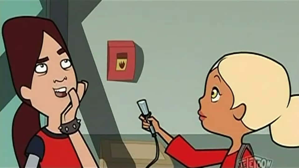 Animated 桌布 壁紙 — 兩個動畫女孩在房間裡，一個拿著麥克風，另一個微笑著手放在臉上。