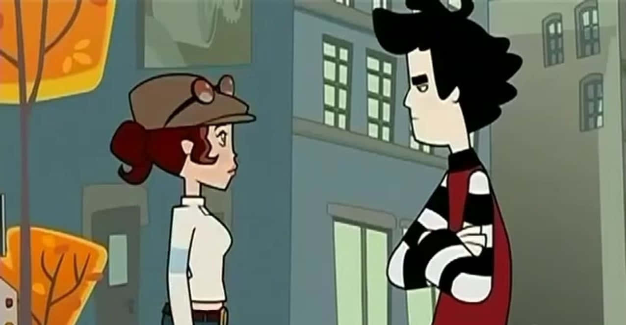 Animated 桌布 壁紙 — 兩個動畫角色在秋樹和建築物背景下的城市街道上交談。