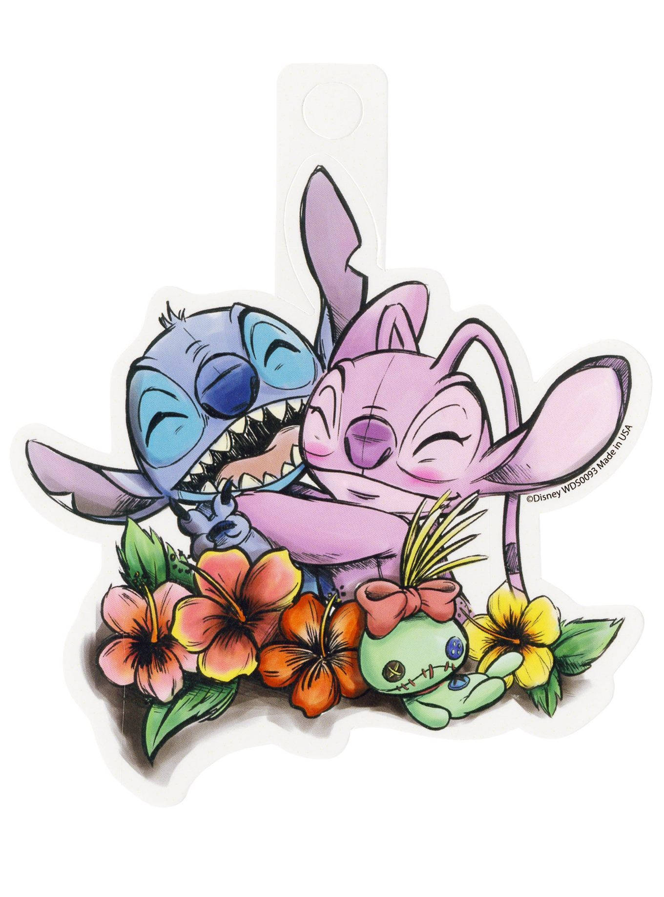 Stitch And Angel 桌布 壁紙 — 兩個卡通外星人在充滿活力的熱帶花朵和一個小縫製娃娃中擁抱。