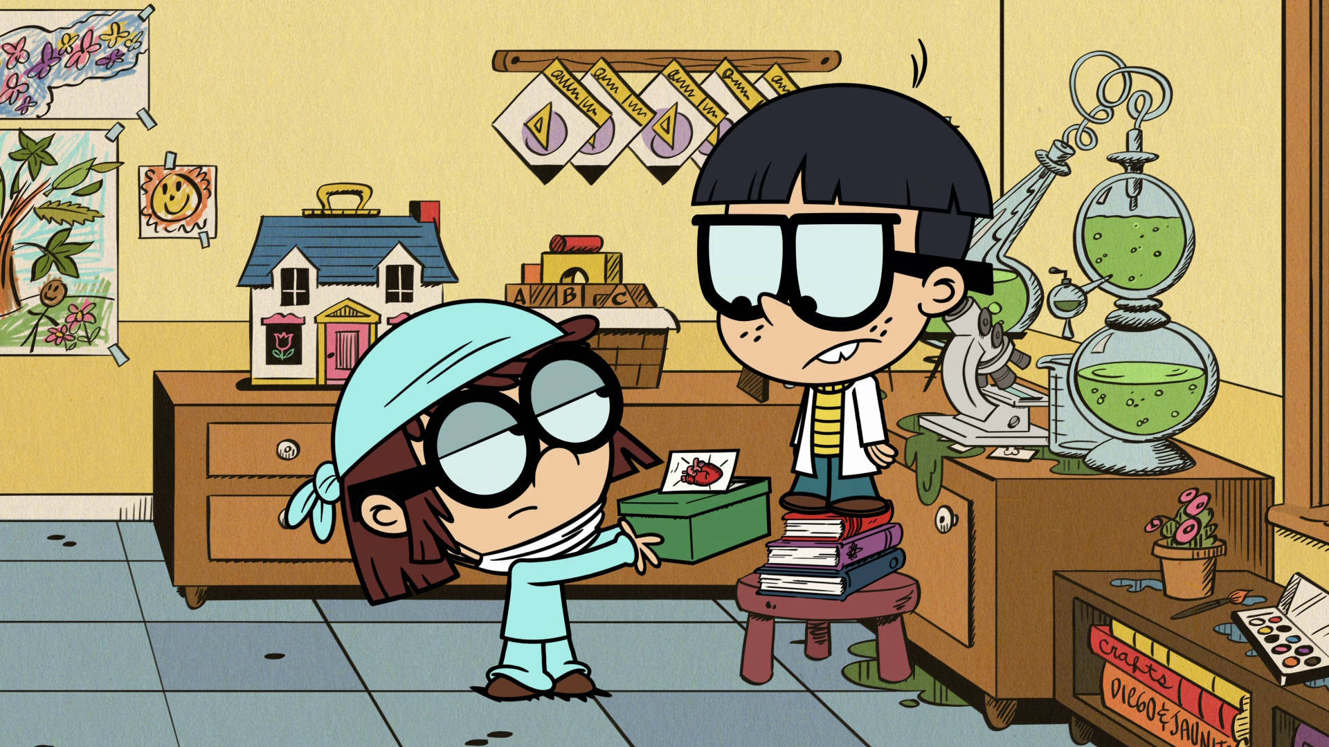 Cartoon Network Characters 桌布 壁紙 — 兩個卡通小孩在一個雜亂的科學實驗室裡，有冒泡的綠色藥水和一個小房子模型。