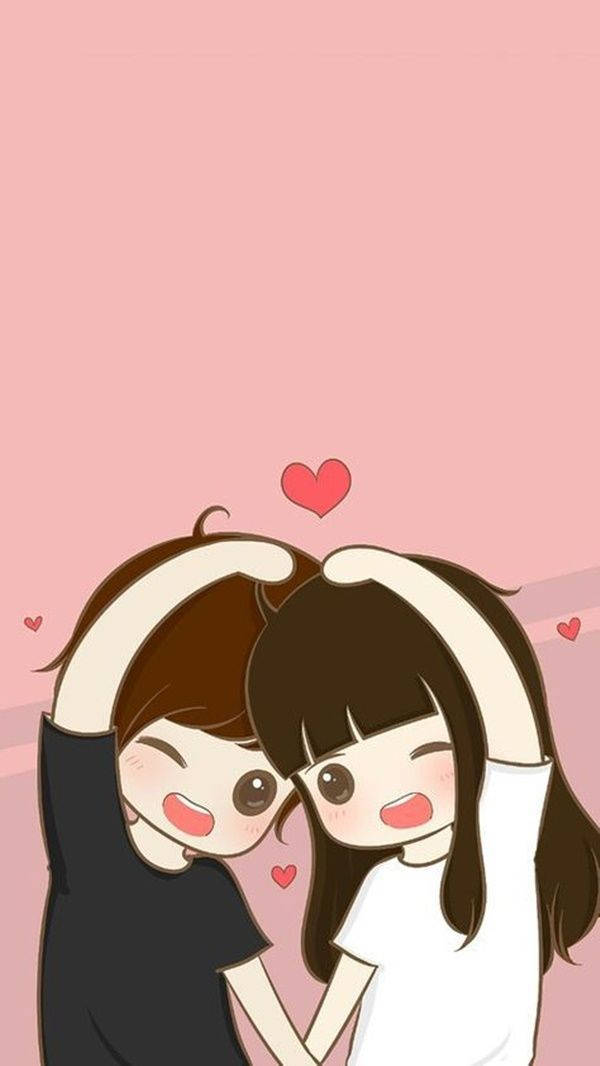 Cute Couples Cartoon 桌布 壁紙 — 兩個可愛的動漫風格戀人擁抱，心形在他們周圍漂浮，背景是柔和的粉紅色。