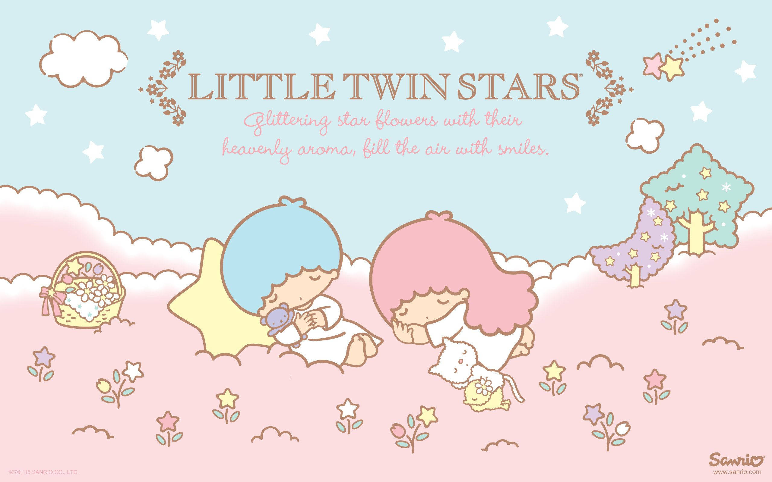 sanrio 桌布 壁紙 — 兩個可愛的卡通女孩，一藍一粉紅頭髮，坐在雲上抱著毛絨玩具，周圍是星星花和夢幻的天空元素。