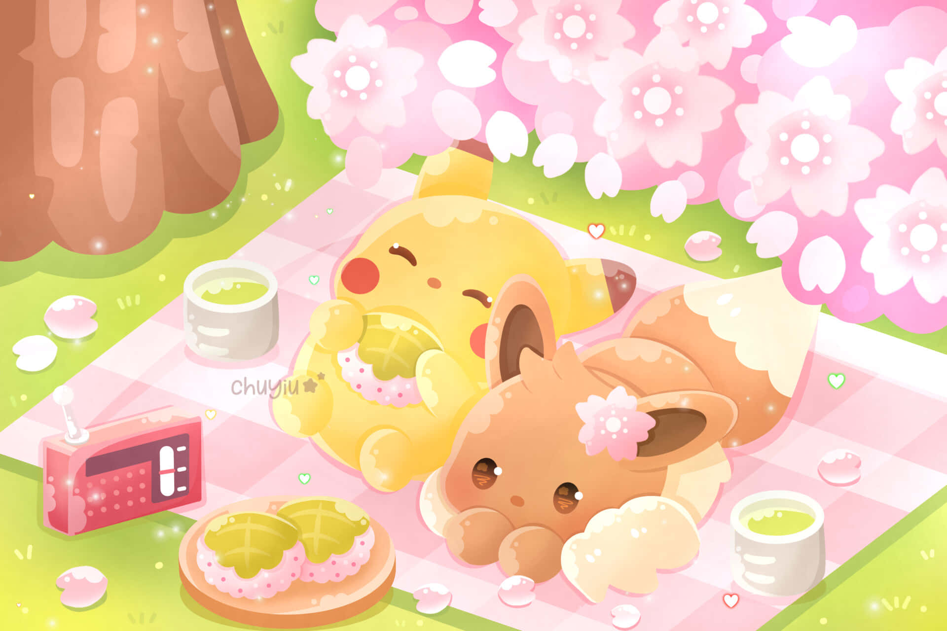 Cute Pikachu And Eevee 桌布 壁紙 — 兩個可愛的寶可夢角色在粉紅色格紋毯上，於盛開的櫻花下享受甜蜜的野餐。