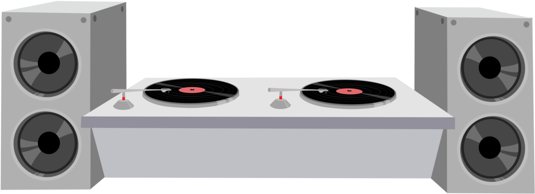 DJ 桌布 壁紙 — 兩個唱盤連黑膠唱片放在白色底座中央，兩旁有高灰色喇叭，背景黑色。