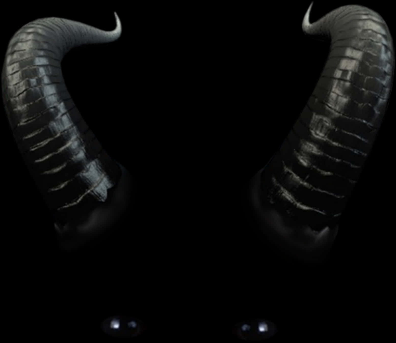 Devil Horn 桌布 壁紙 — 兩個大型彎曲黑色角，帶有紋理脊線和發光眼睛，背景為深色。