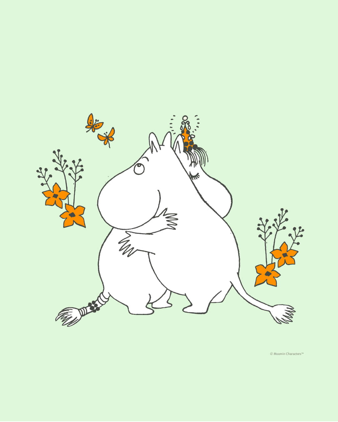 Cartoon Characters 桌布 壁紙 — 兩個姆明角色在柔和的薄荷色背景上，伴隨著橙色花朵和翩翩起舞的蝴蝶，溫暖地擁抱。