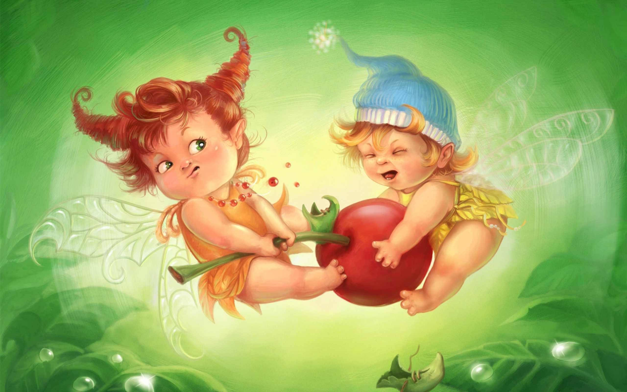 圖片 桌布 壁紙 — 兩個帶有捲髮和翅膀的奇幻仙子在發光的綠色背景前分享一個紅蘋果。